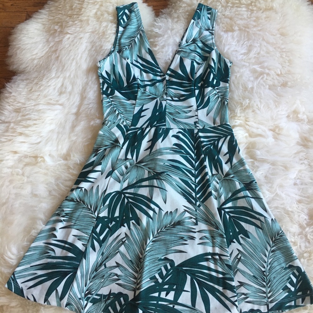 H&M sleeveless dress